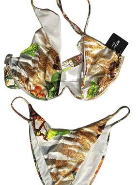 NWT PrettyLittleThing Shape Green Fruit Print Underwire Bikini Set Sz 10 Top